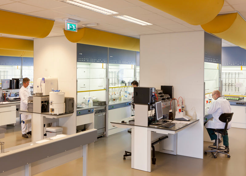 Moderne practicumlokalen op de middelbare school: technische specificatiegids