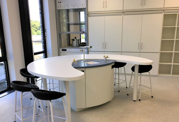 Practicumtafel kopen voor school: waar let je op?